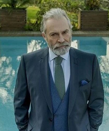 Haluk Bilginer'den, 'Rolümün etkisinden çıkamıyorum' diyen oyunculara tepki!