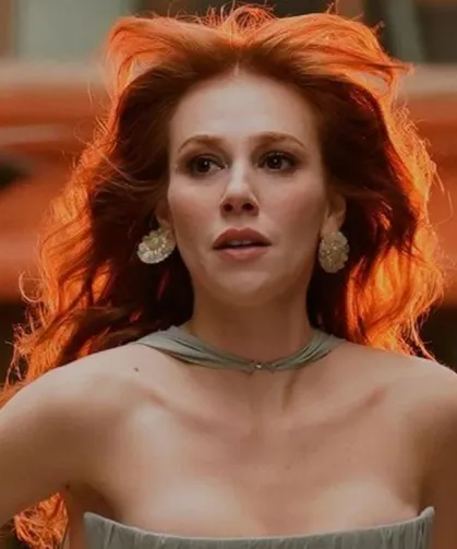 Elçin Sangu'dan Deniz Göktaş'a destek: 'Ölü denizde yüzüyoruz'