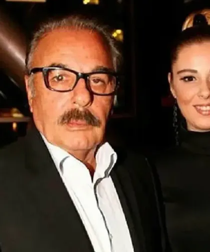 Ferdi Tayfur'un kızı isyan etti: 'Babamı prenses gibi göstermeyin'