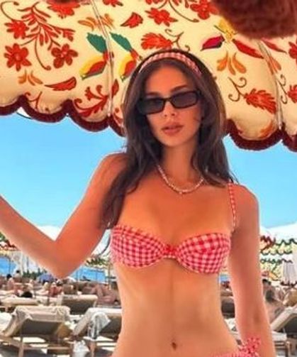 Deren Talu yaptı yine yapacağını! Bikinili pozları yürek hoplattı
