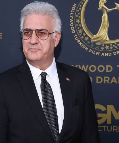 Tamer Karadağlı’ya AVM önünde sözlü saldırı