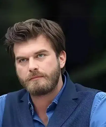 Kıvanç Tatlıtuğ'un yeni projesinde partner krizi