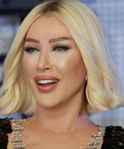 Seda Sayan filtresiz fotoğrafını paylaşan hesaba ateş püskürdü!