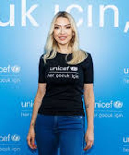 Hadise, UNICEF temsilciliği görevini bıraktı!