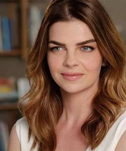 Pelin Karahan'dan tepki çeken açıklama: Toplum olarak çok görgüsüzleştik!