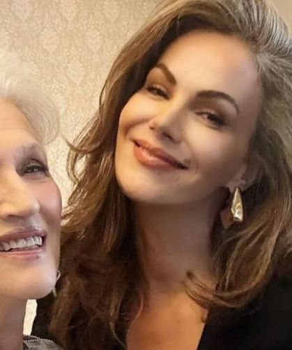 Ünlü manken Tülin Şahin, Elon Musk'ın annesiyle bir araya geldi