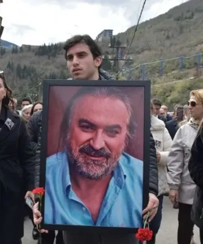 Volkan Konak, ölüm yıl dönümünde anıldı: ‘Özlemiyle, acıyla yaşamayı öğreniyoruz’