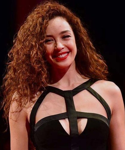 Azra Akın’ın son halini görenler Ebru Gündeş sandı