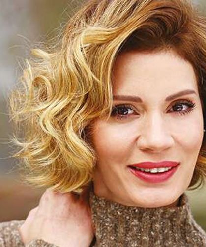 Ayça Varlıer'in yeni dizisi belli oldu!