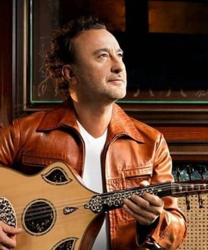 Şarkıcı Nev son yolculuğuna uğurlandı