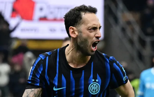Günün spor manşetleri: ‘Fenerbahçe’de Hakan çıkarması; dört koldan transfer!’
