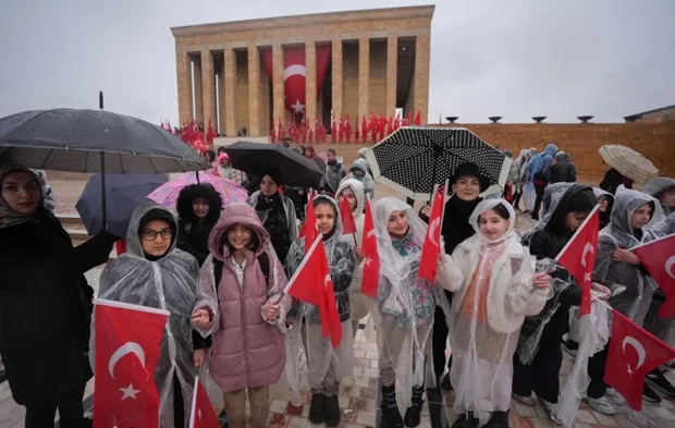 23 Nisan Ulusal Egemenlik ve Çocuk Bayramı kutlandı