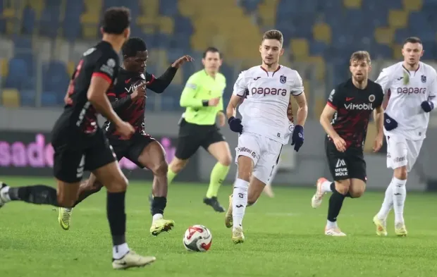 Günün spor manşetleri: ‘Fırtına kupanın ucundan tuttu!’