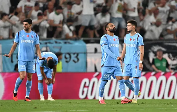 Günün spor manşetleri: ‘Trabzonspor'dan Avrupa Ligi'ne acı veda!'