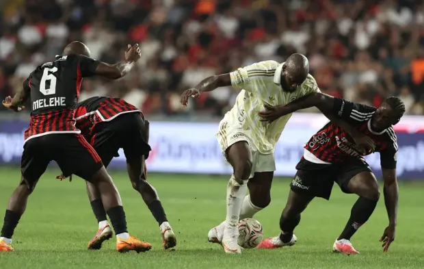 Günün spor manşetleri: ‘Fener istifa etti!'