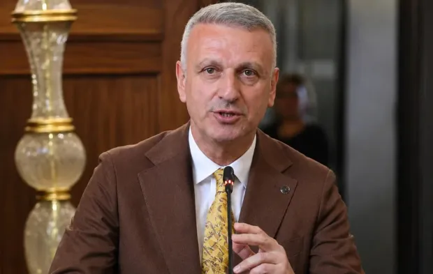 Oktay Saral’ın istifası Azerbaycan’da nasıl yankı buldu?