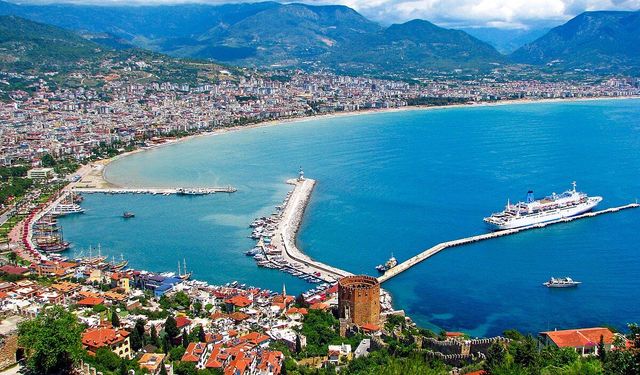 Türkiye'deki il olması beklenen 24 ilçe belli oldu!