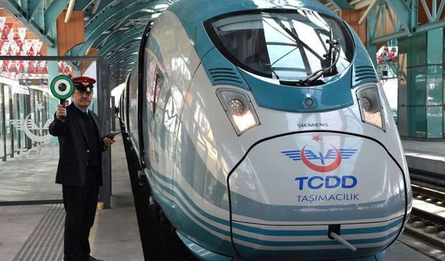 Bakan Uraloğlu'ndan 3 ile hızlı tren müjdesi!