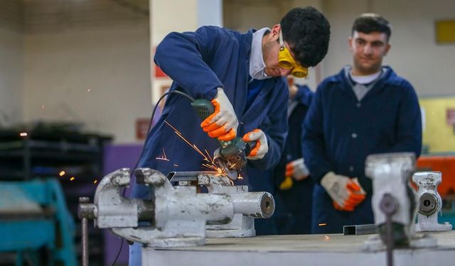 Mesleki eğitime iş dünyası yön verecek