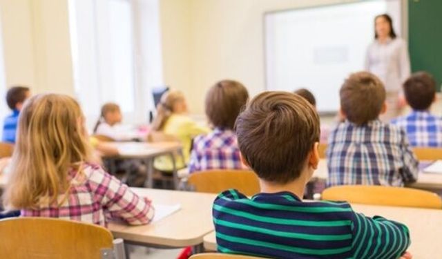 Yarın tüm okullarda ilk ders 'finansal okuryazarlık' olacak