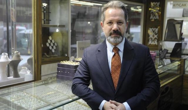 İslam Memiş açıkladı: ABD’nin Venezuela saldırısının ardından altının yönü ne olacak?