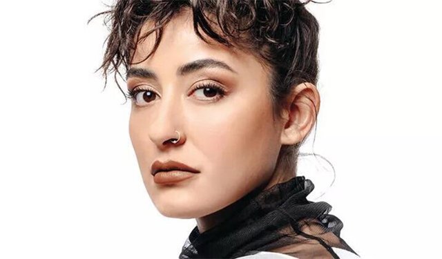 Uyuşturucu soruşturmasında gözaltına alınan Melek Mosso'dan ilk açıklama