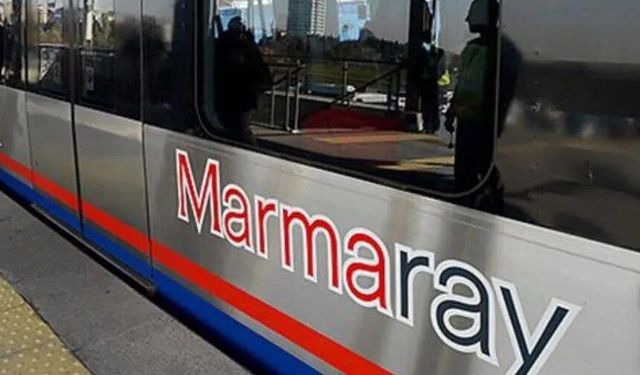 Marmaray'da bir kişi intihar etti