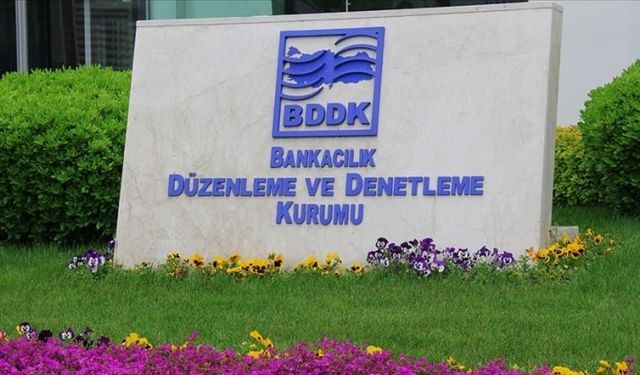 Bankacılık sektörünün kredi hacmi geçen hafta 14,9 trilyon lira oldu