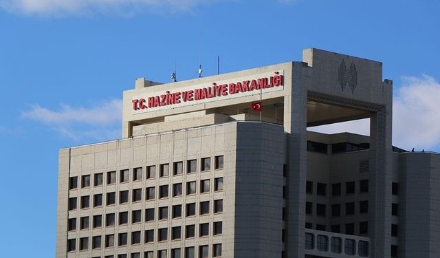 Hazine, bono ihalesiyle 67 milyar lira borçlandı