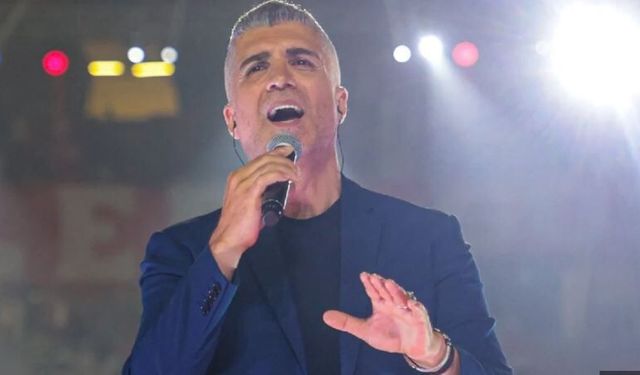 Özcan Deniz konserinde çıkan olayda bir kişi bıçaklandı