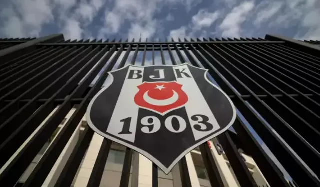 Beşiktaş, eski futbolcusu Recep Adanır'ı andı