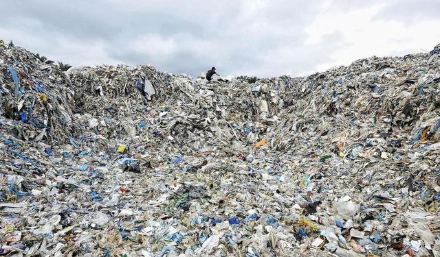 Plastik atıklar 2060'ta 1 milyar tona ulaşacak