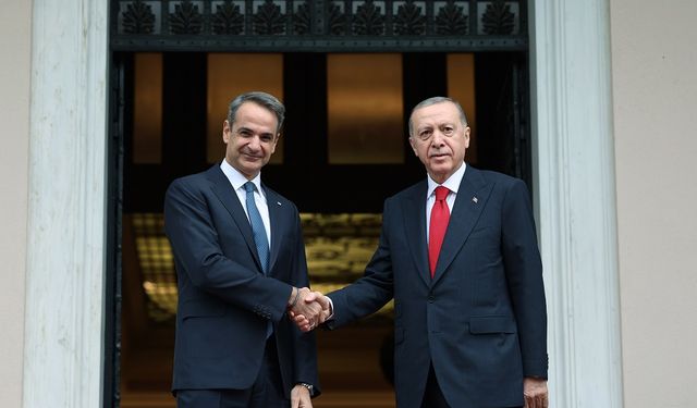 Erdoğan ve Miçotakis'in Beştepe'deki görüşmesi başladı