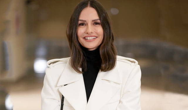 14 yıllık evliliğini bitiren Yasemin Özilhan lüks villasını paylaştı