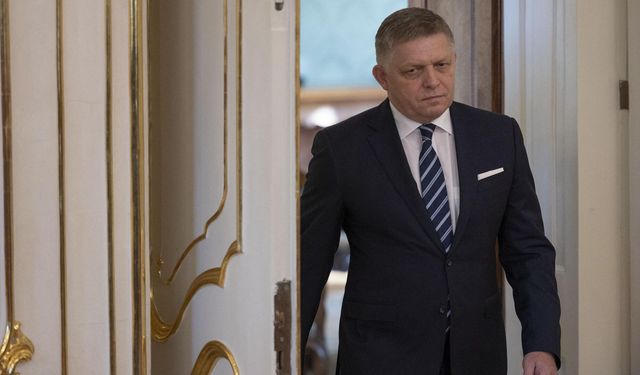 Slovakya'da saldırıya uğrayan Başbakan Fico'nun hayati tehlikeyi atlattığı bildirildi