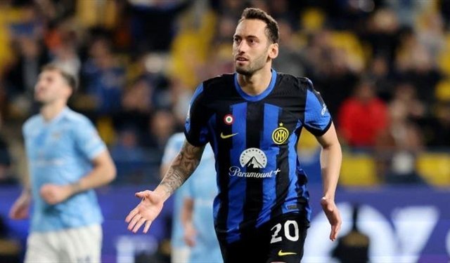 Inter, Hakan Çalhanoğlu ile ilgili kararını verdi!