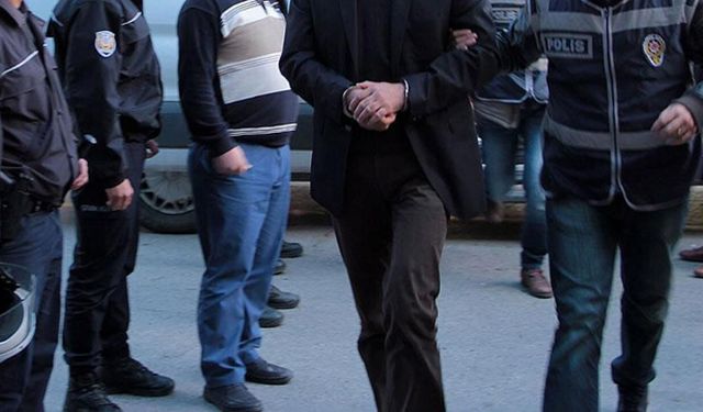 'Cinler kan istiyor' dedi, 130 bin TL dolandırdı