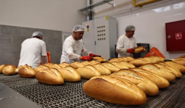 Ankara’da ekmeğe yüzde 25 zam
