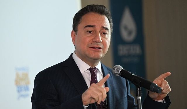 Ali Babacan: Ana muhalefetin belediyelerinde skandal üstüne skandal görüyoruz