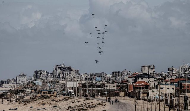 Mısır medyasına göre, 'Gazze'de ateşkes' müzakereleri heyetler arasında devam ediyor