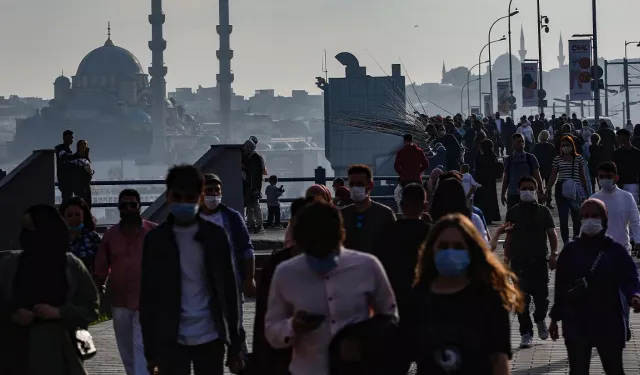 Türkiye'de ilk defa bir ilçenin nüfusu 1 milyonu geçti; 57 ili geride bıraktı!