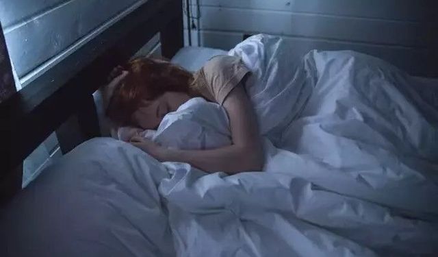 Fazla uyku sanıldığı kadar masum değil: Bilim insanları uyardı