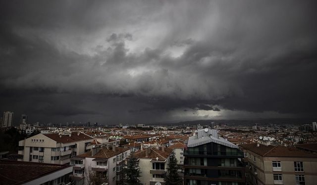 Ankara Valiliğinden kuvvetli rüzgar ve fırtına uyarısı