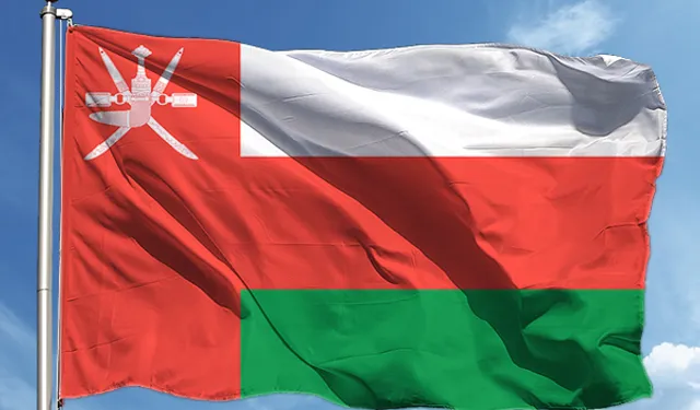 Umman açıklarında bir petrol tankeri saldırıya uğradı