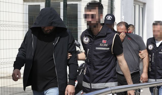 Adana merkezli ‘Ayar-3’ operasyonlarında yakalanan 10 şüpheli tutuklandı