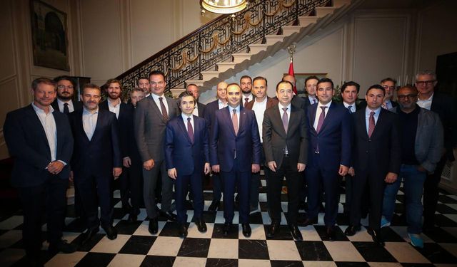 Bakan Kacır: Türkiye'ye yatırımlar hızlanacak