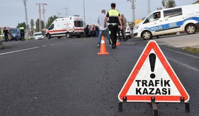 Sinop'ta iki ayrı trafik kazasında 2 kişi öldü, 1 kişi yaralandı