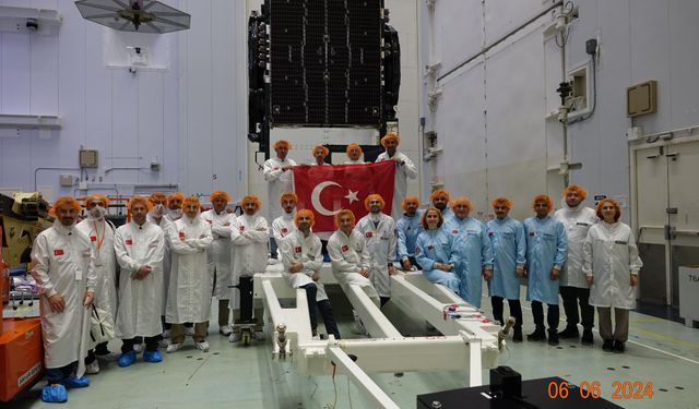 Bakan Uraloğlu: Türkiye'nin uydularının ulaştığı nüfus 5 milyarın üzerine çıkacak