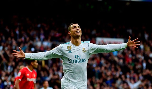 Cristiano Ronaldo futbol dışı başarısıyla da tarihe geçti!