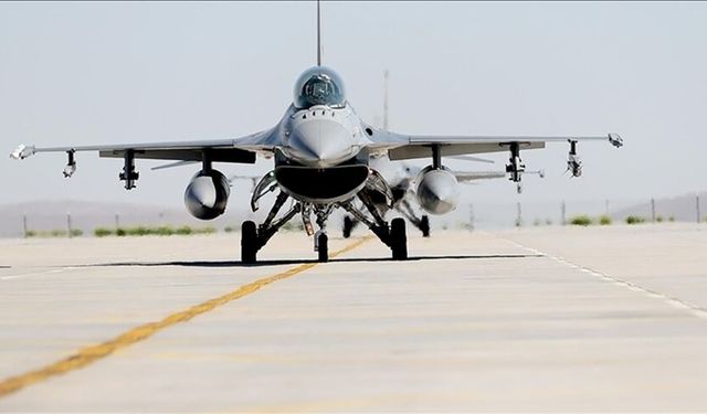 ABD’de F-16 savaş uçağı düştü